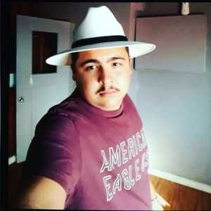 Meet your Posher, Jorge